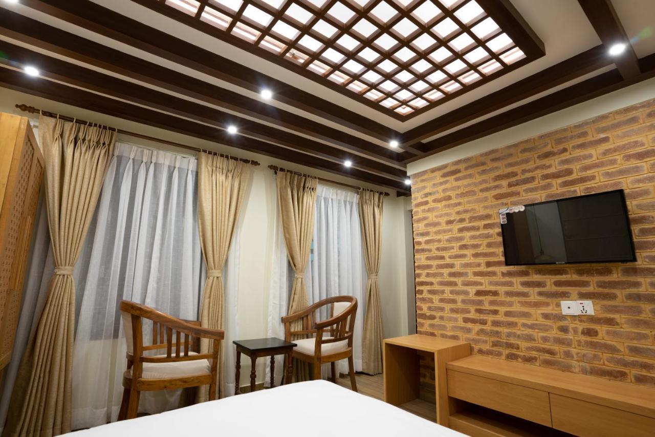 Karuna Hotel Patan Kathmandu Exterior foto
