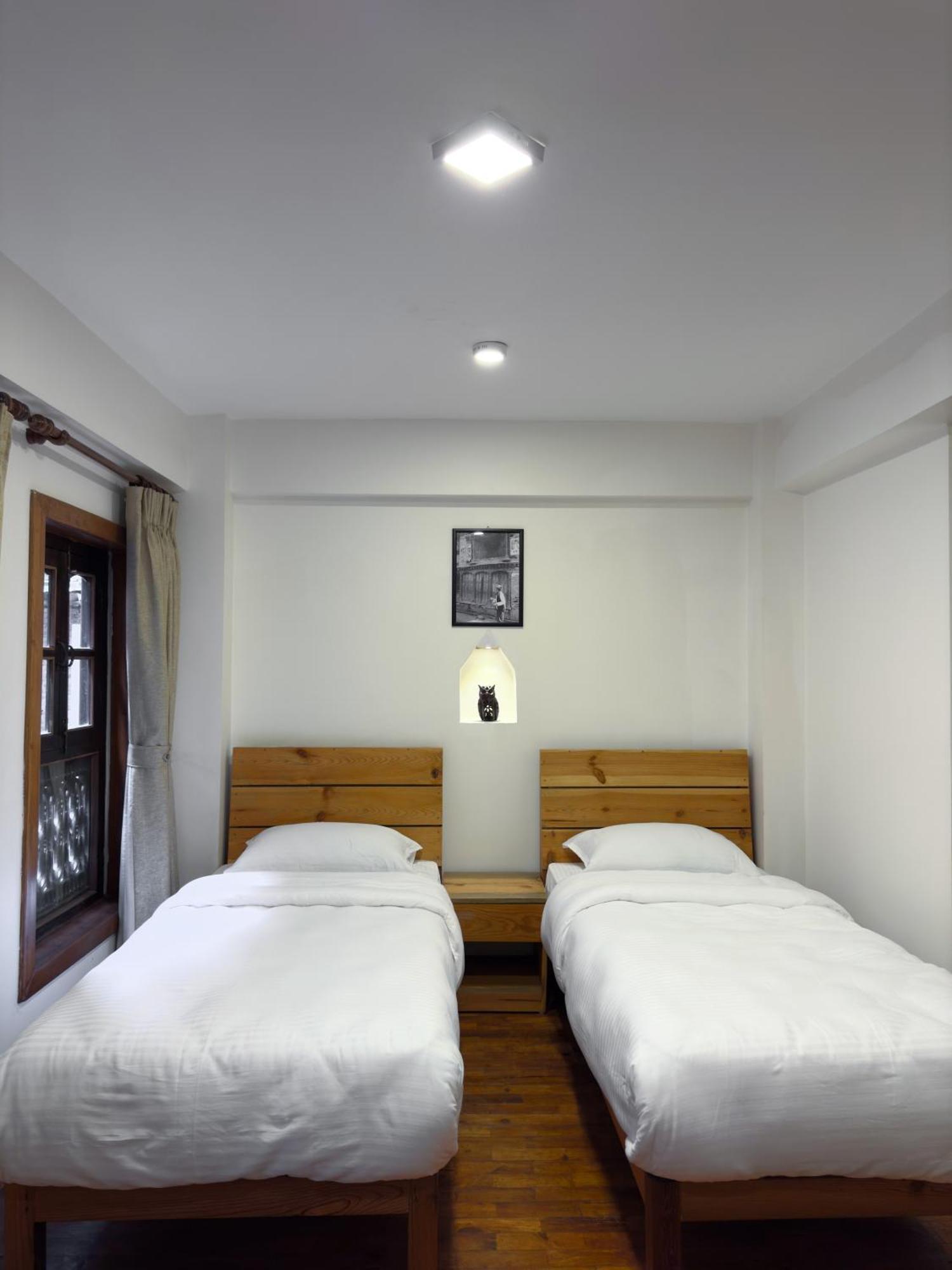 Karuna Hotel Patan Kathmandu Exterior foto