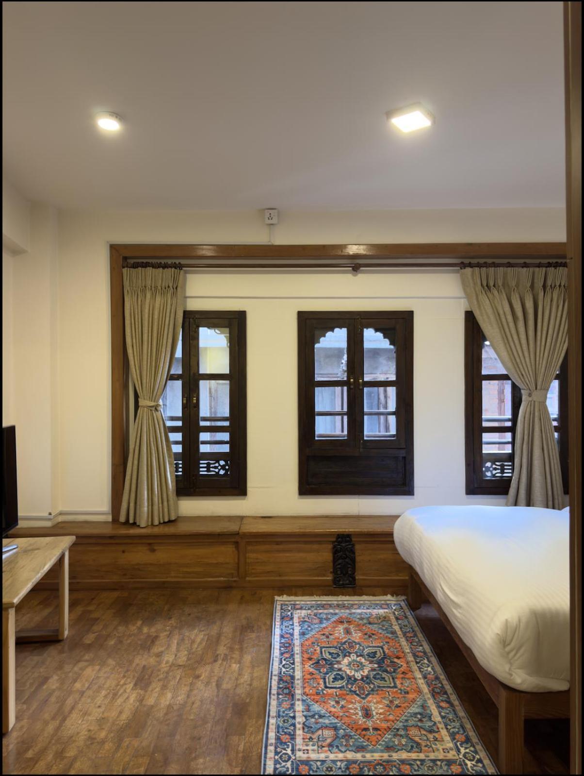 Karuna Hotel Patan Kathmandu Exterior foto